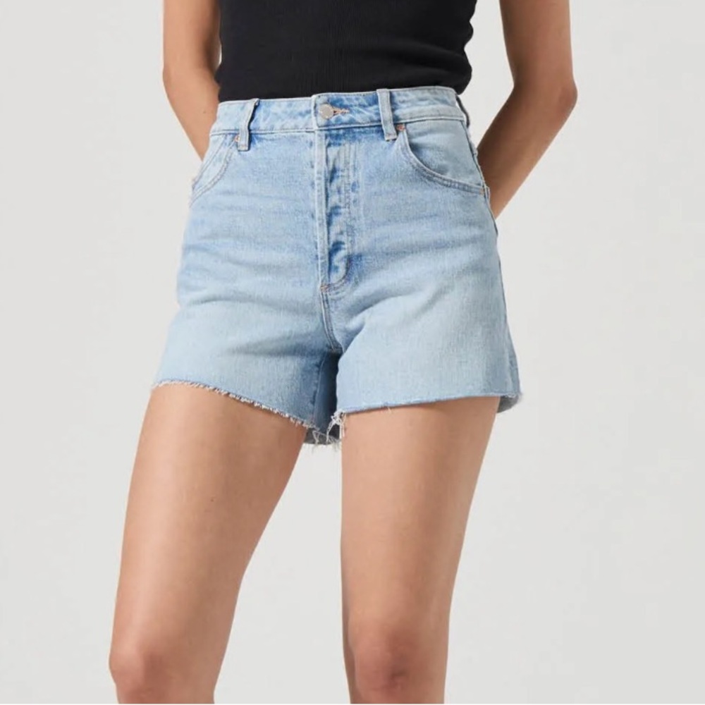 Rolla’s Original Short in Sunshine Blue